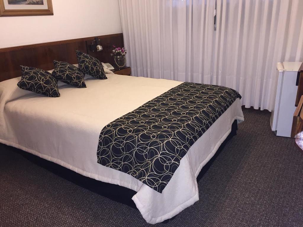 Hotel Morales San Clemente del Tuyú Kültér fotó